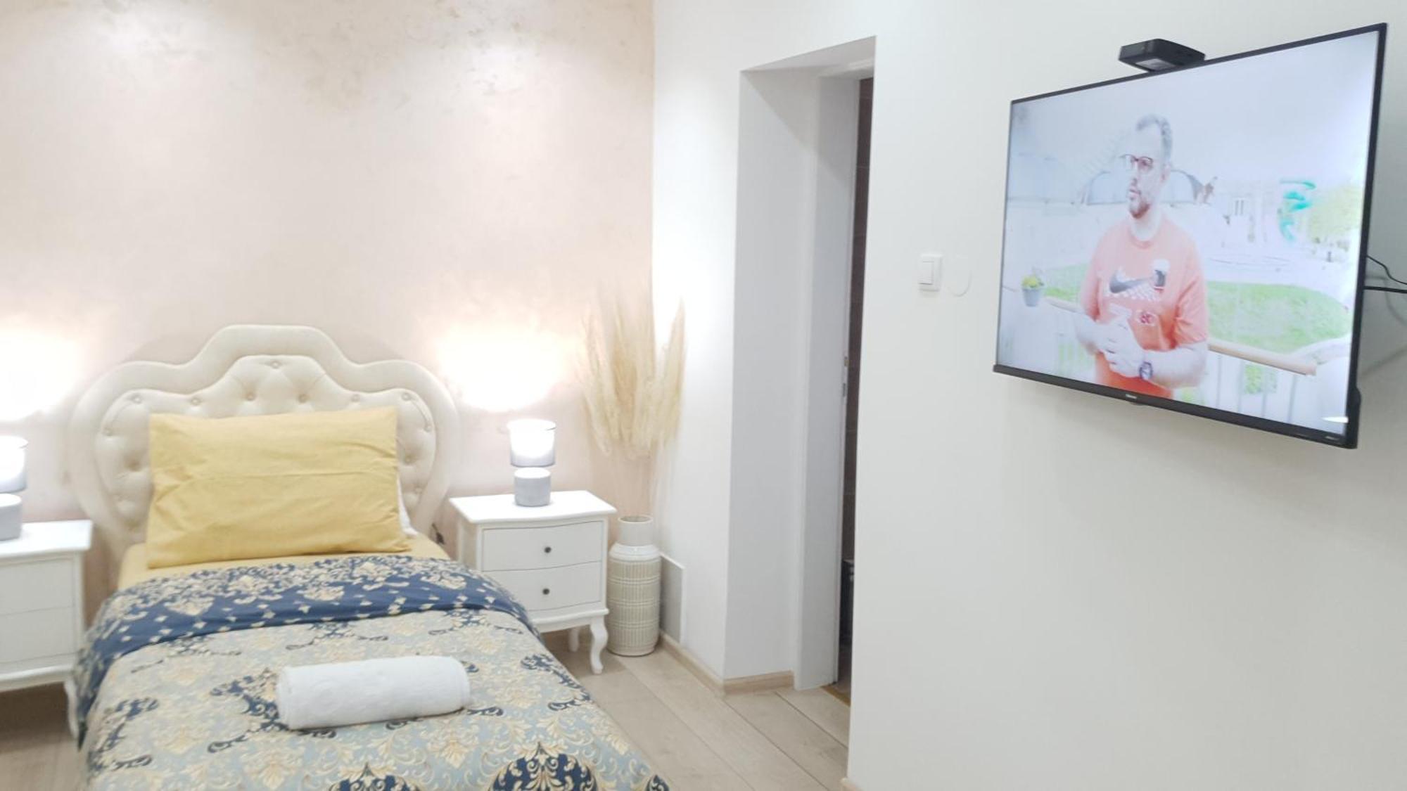 Wellness Villa Mantra Backa Topola Esterno foto