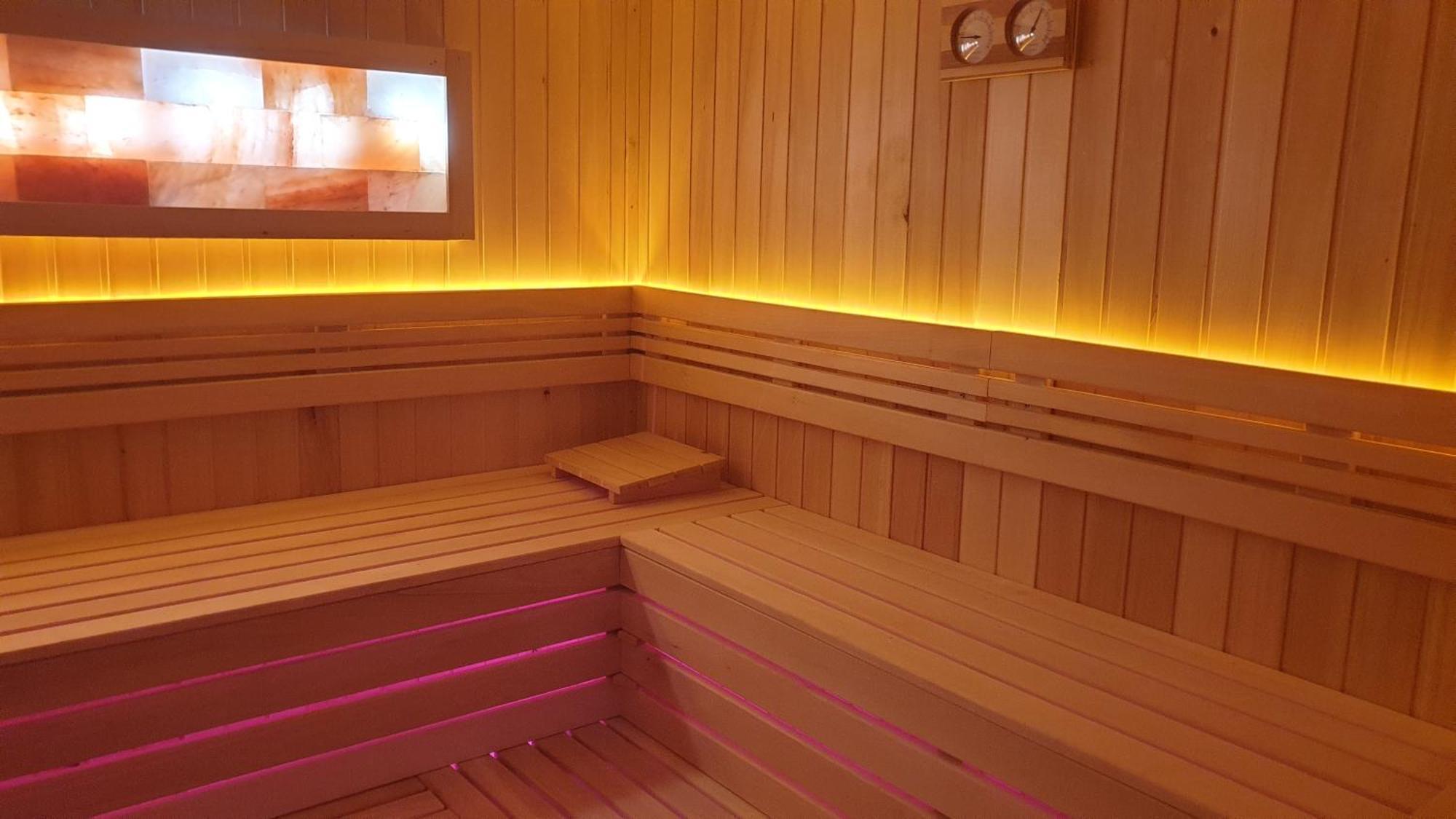 Wellness Villa Mantra Backa Topola Esterno foto