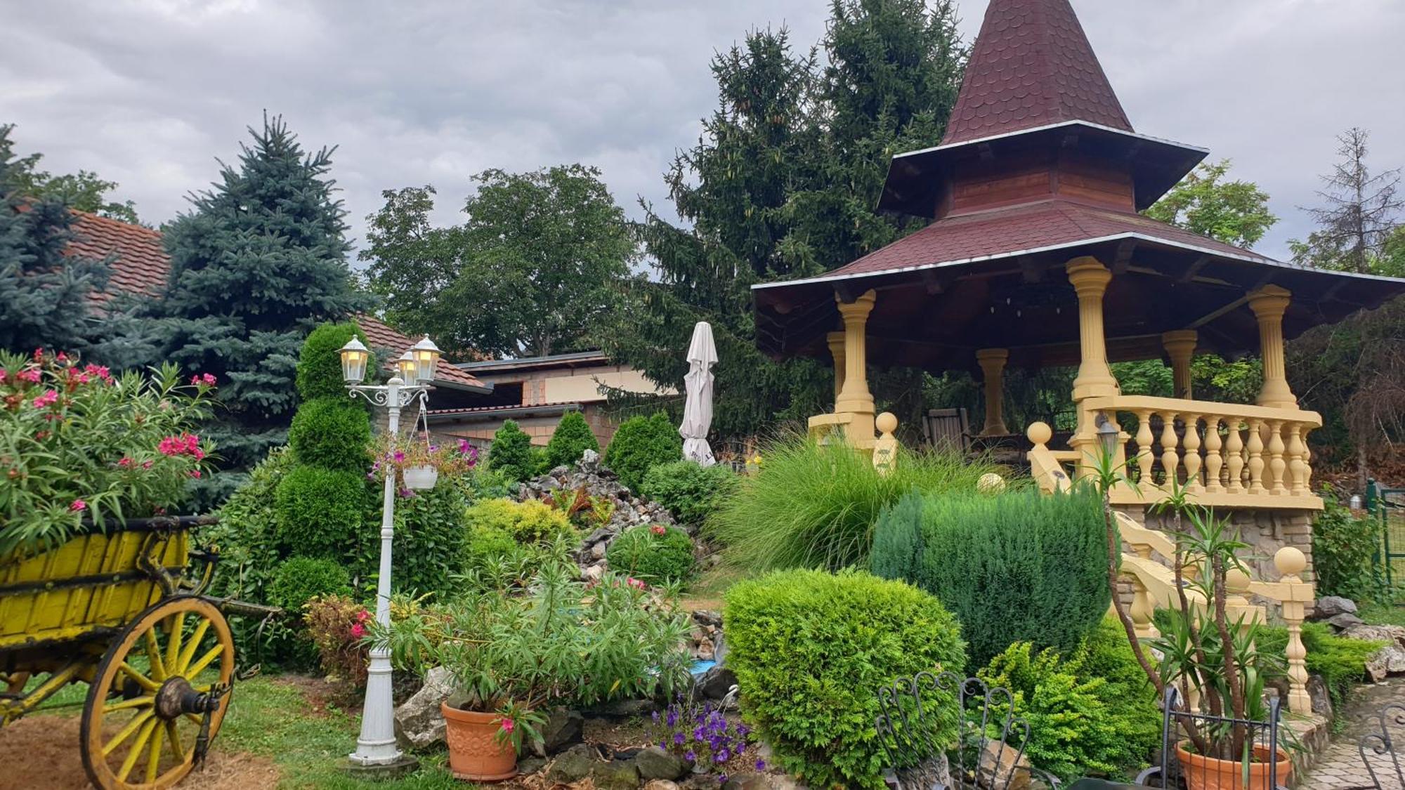 Wellness Villa Mantra Backa Topola Esterno foto