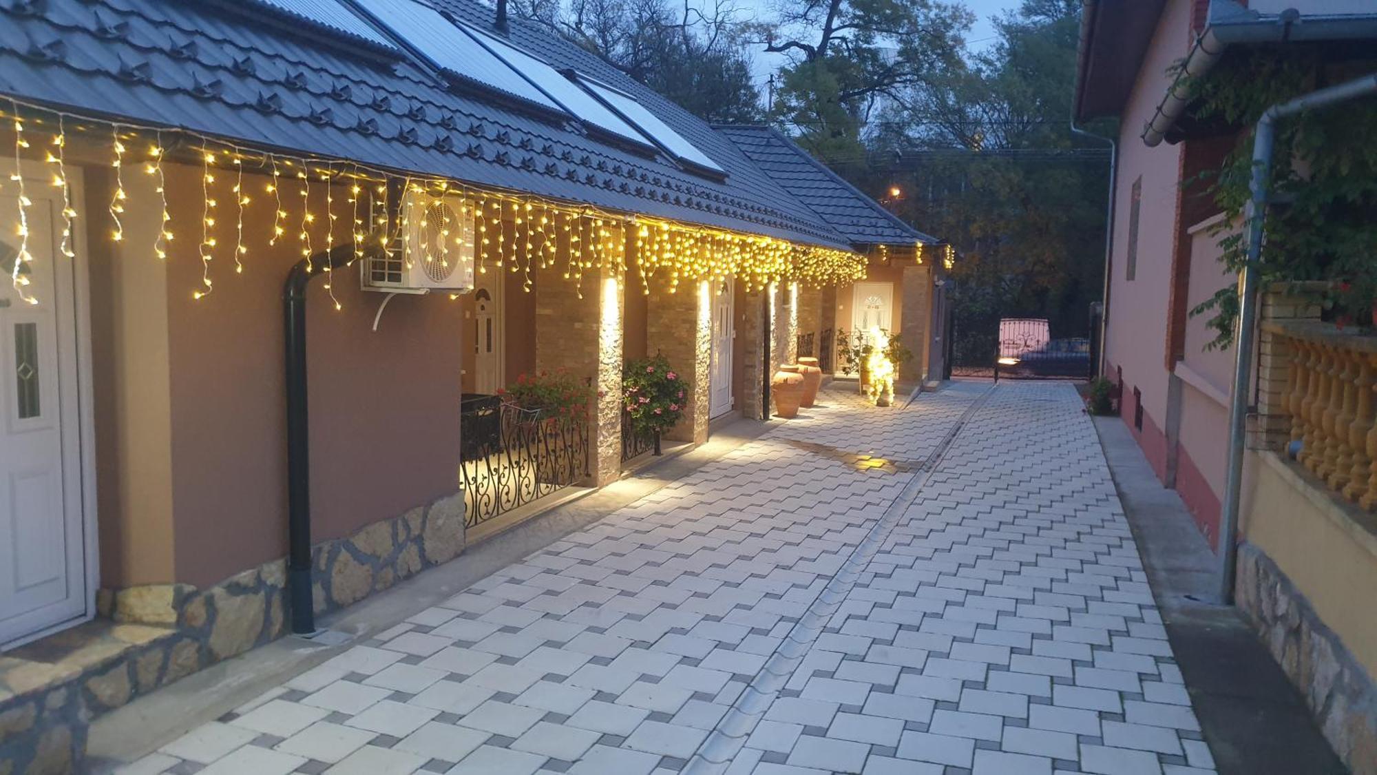 Wellness Villa Mantra Backa Topola Esterno foto